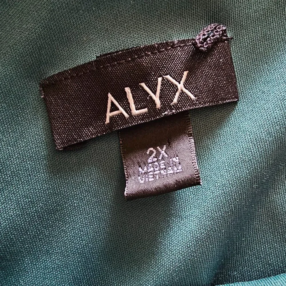 Women's Alyx Green Blouse Banded Bottom Built in Tank Size 2X - Picture 2 of 8